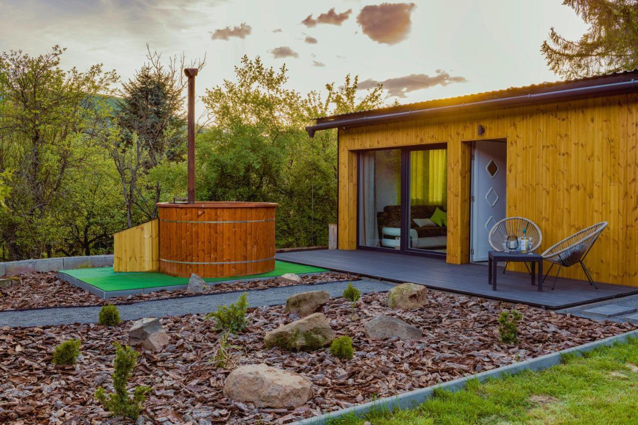 Villa Mountain House à Salgótarján Extérieur photo